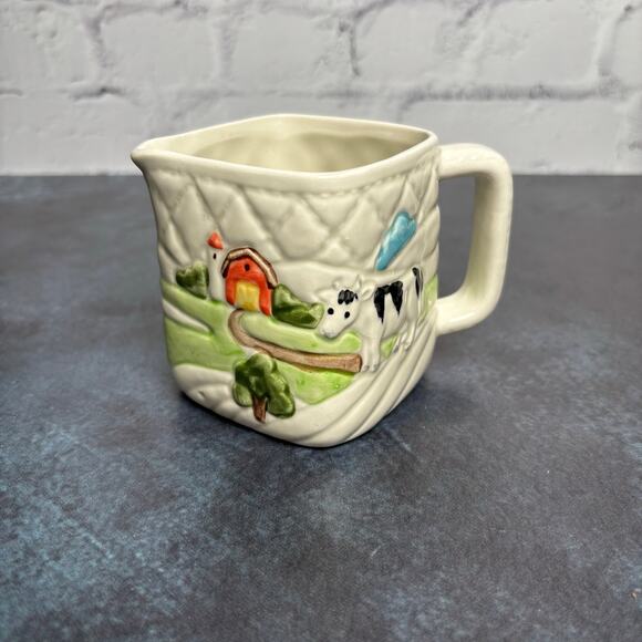Vintage 1982 Otagiri Japan Country Farm Cow Scene Creamer - Picture 1 of 7